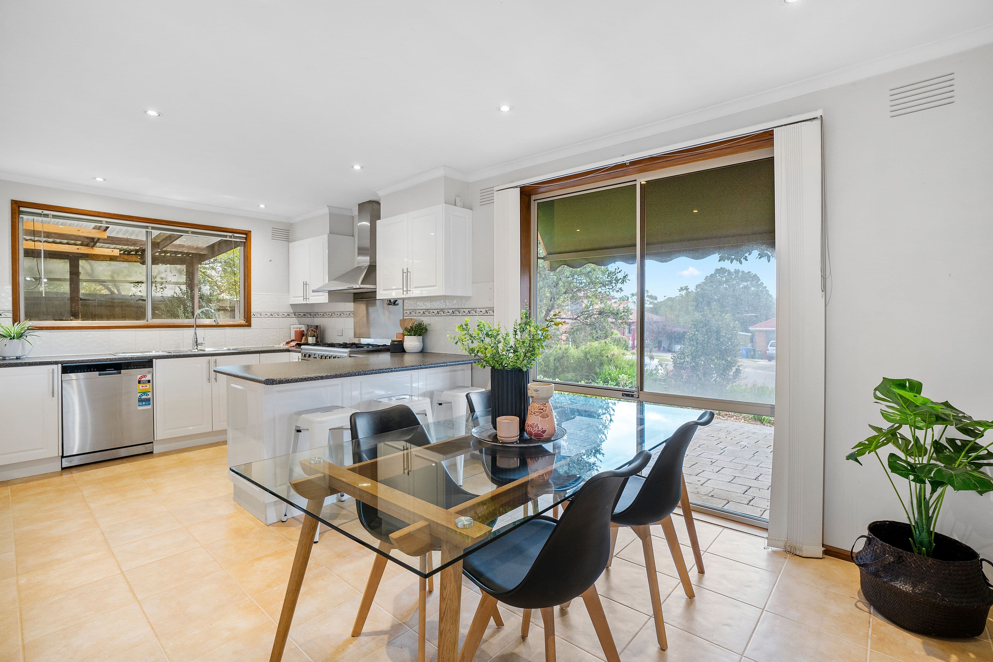 5 Ephcris Court, Endeavour Hills VIC 3802, Endeavour Hills - Image 1