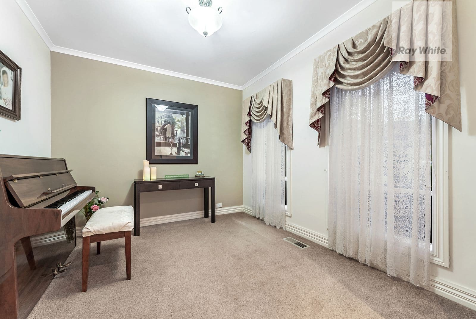 7 Crestmont Terrace, Craigieburn VIC 3064, Craigieburn - Thumbnail 2