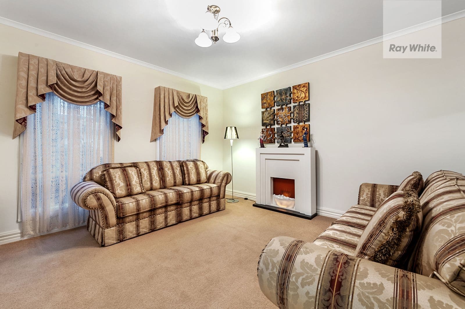 7 Crestmont Terrace, Craigieburn VIC 3064, Craigieburn - Thumbnail 3