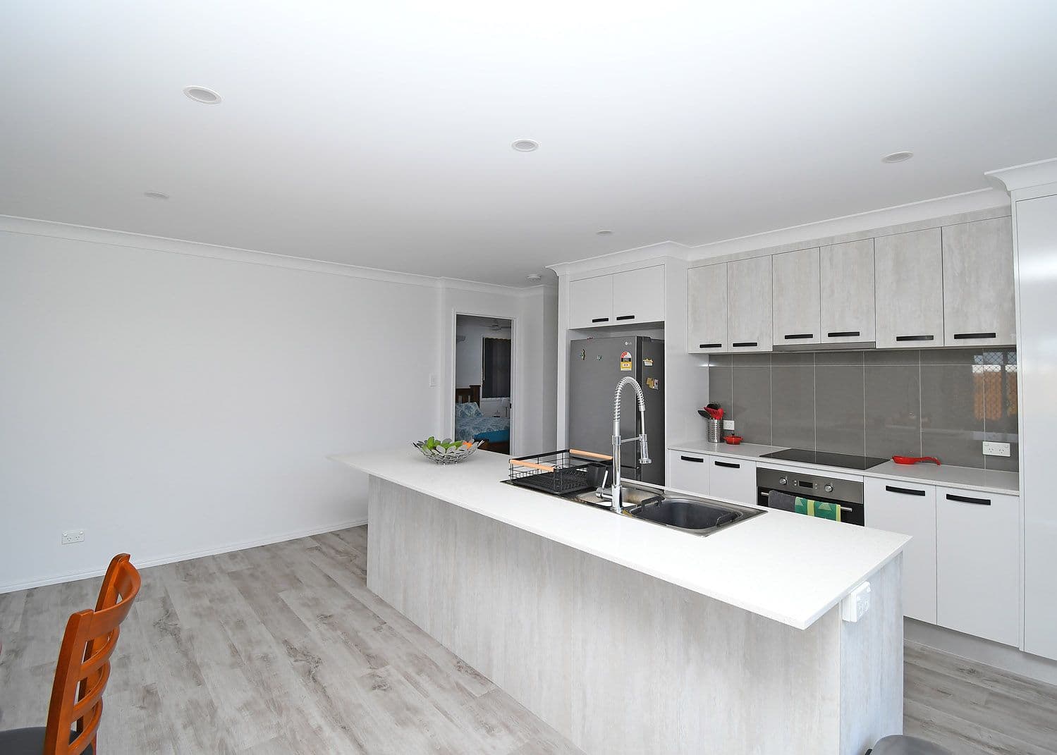 14 Bonavista Way, Eli Waters QLD 4655, Eli Waters - Thumbnail 3