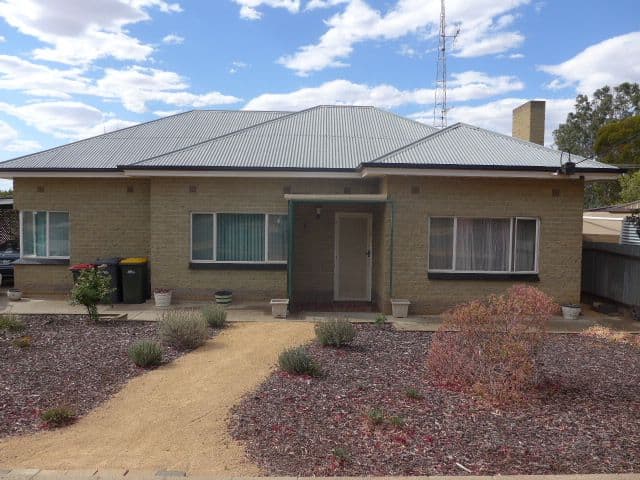 10 Clark Street, Berri SA 5343, Berri - Image 1