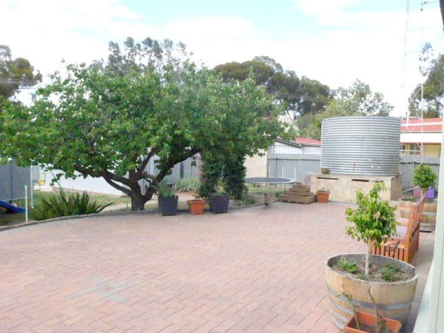 10 Clark Street, Berri SA 5343, Berri - Thumbnail 7