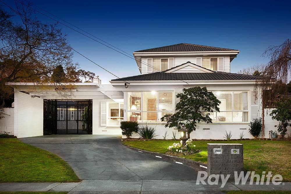 7 Dunsmuir Drive, Mount Waverley VIC 3149, Mount Waverley - Image 1