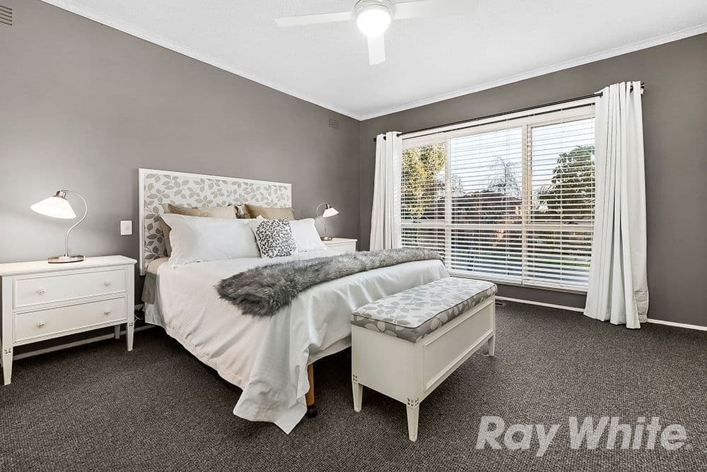 7 Dunsmuir Drive, Mount Waverley VIC 3149, Mount Waverley - Thumbnail 5