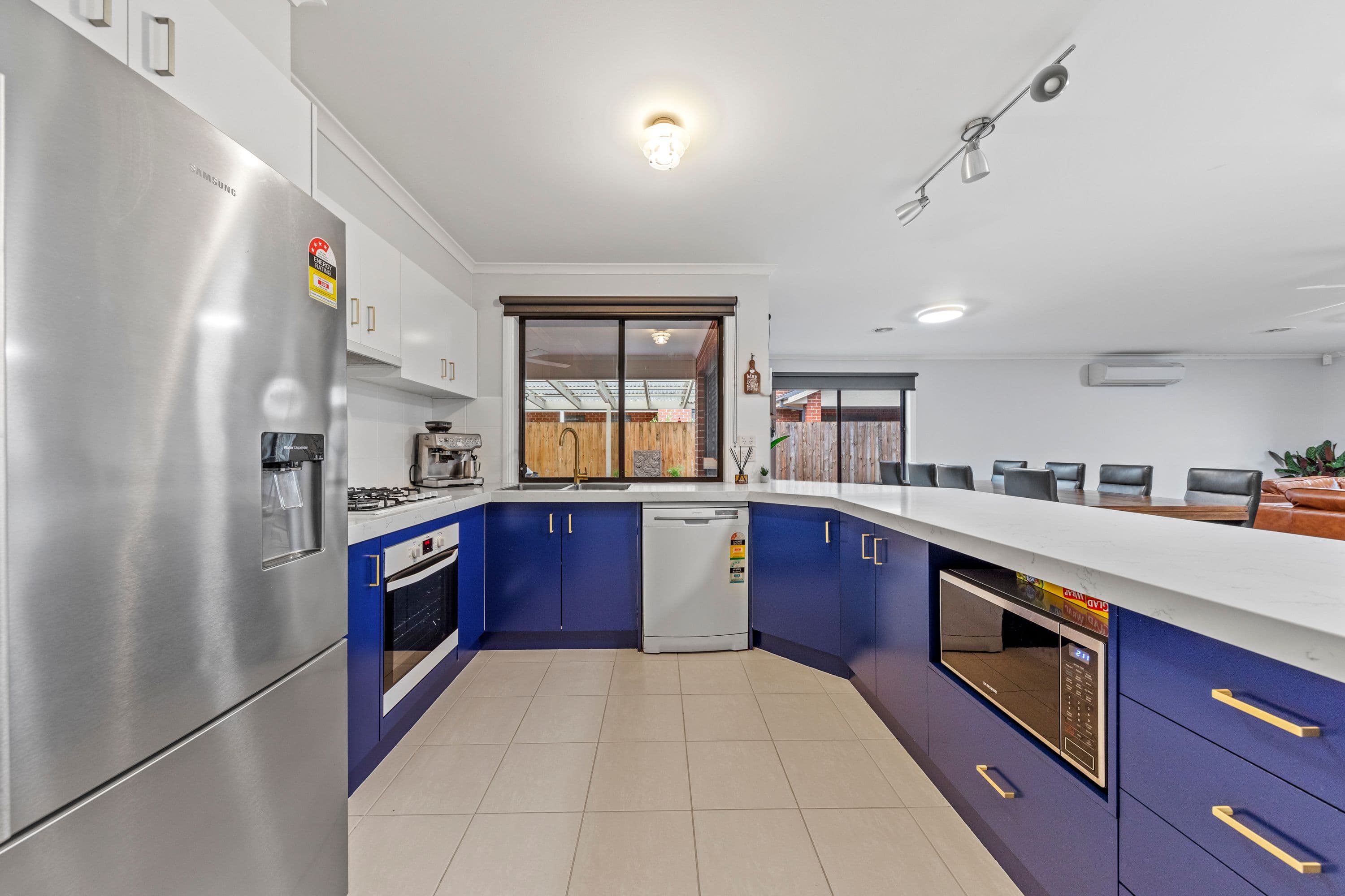 13 Licodia Drive, Pakenham VIC 3810, Pakenham - Thumbnail 3