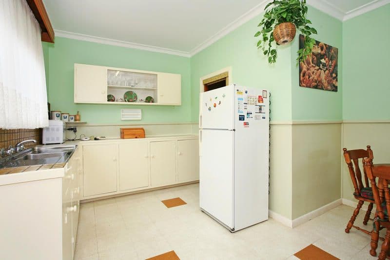 5 Hennessy Avenue, HERNE HILL VIC 3218, Herne Hill - Thumbnail 5