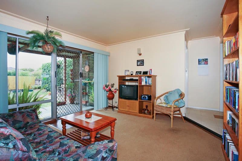 5 Hennessy Avenue, HERNE HILL VIC 3218, Herne Hill - Thumbnail 6