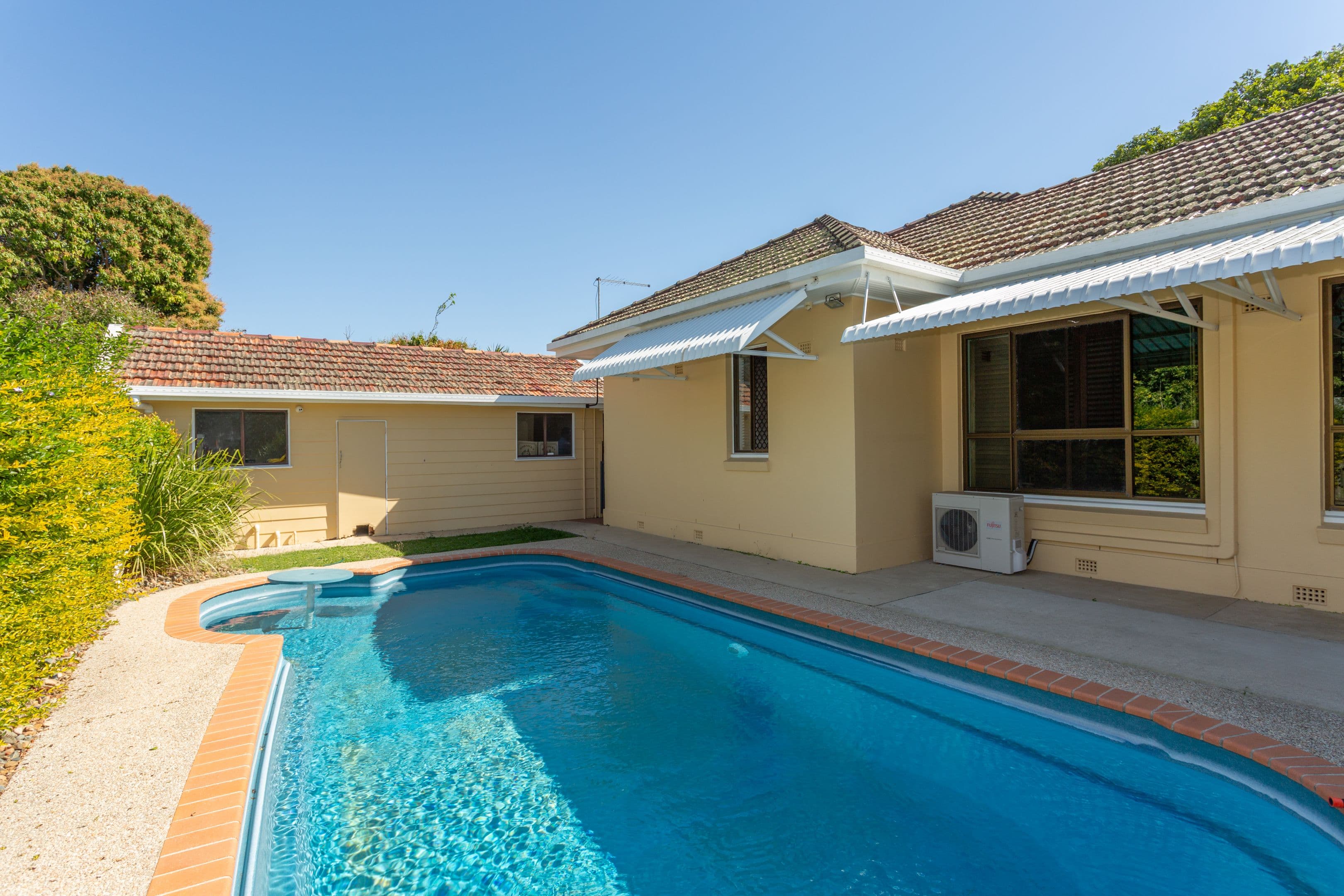 83 Nebo Road, West Mackay QLD 4740, West Mackay - Thumbnail 3