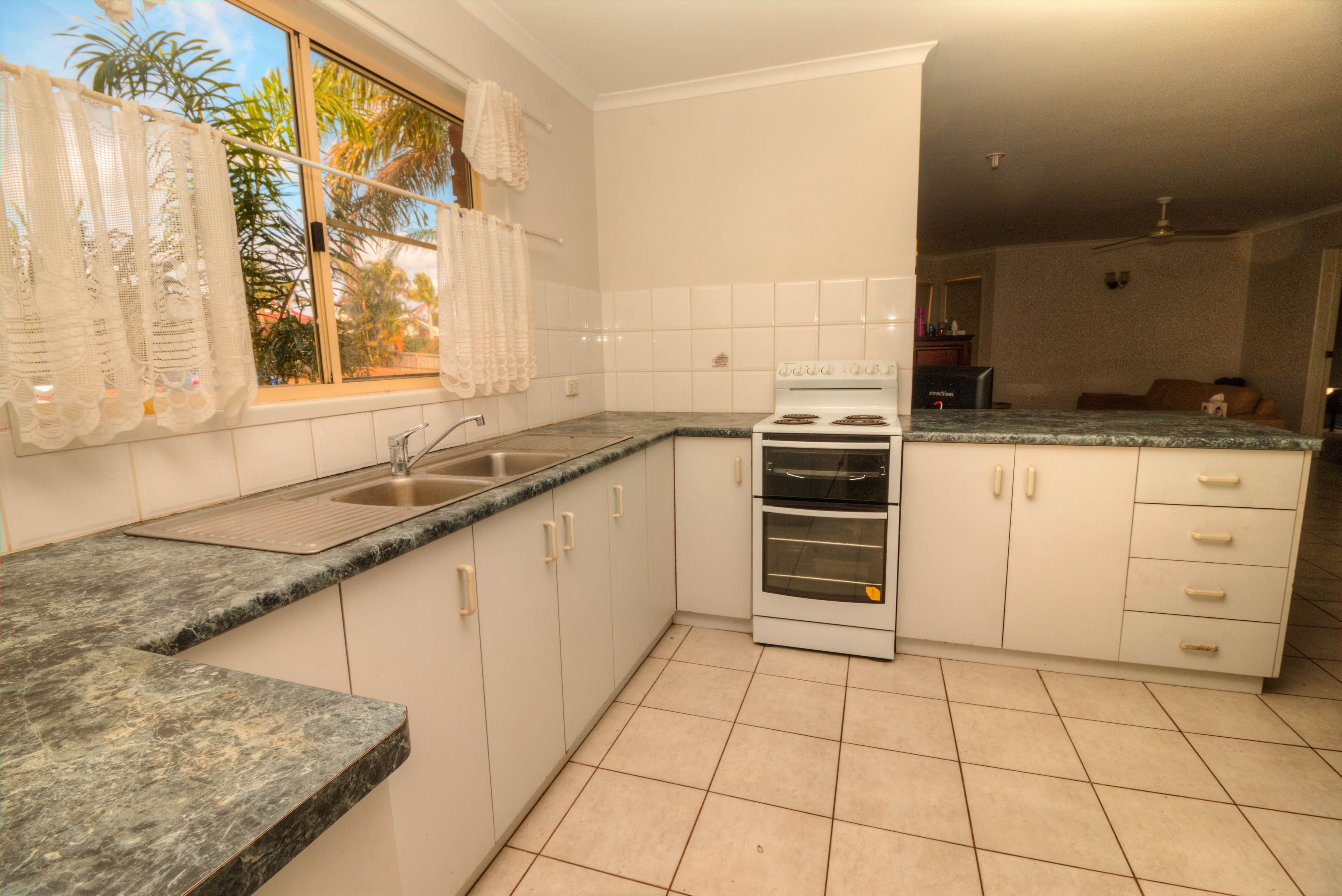 32 Swan Drive, Kalkie QLD 4670, Kalkie - Thumbnail 2