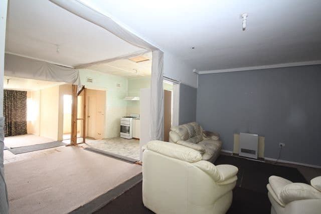 15 Jenolan Street, Oberon - Thumbnail 3
