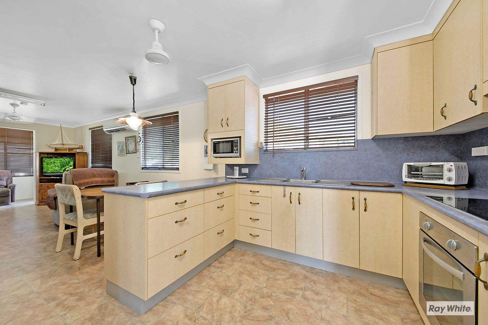 8 Pinnacle Street, Causeway Lake QLD 4703, Causeway Lake - Thumbnail 6