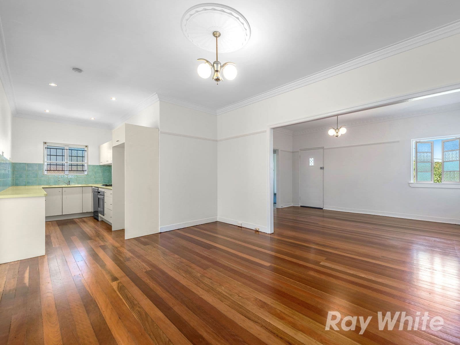220 Edinburgh Castle Road, Wavell Heights QLD 4012, Wavell Heights - Thumbnail 2