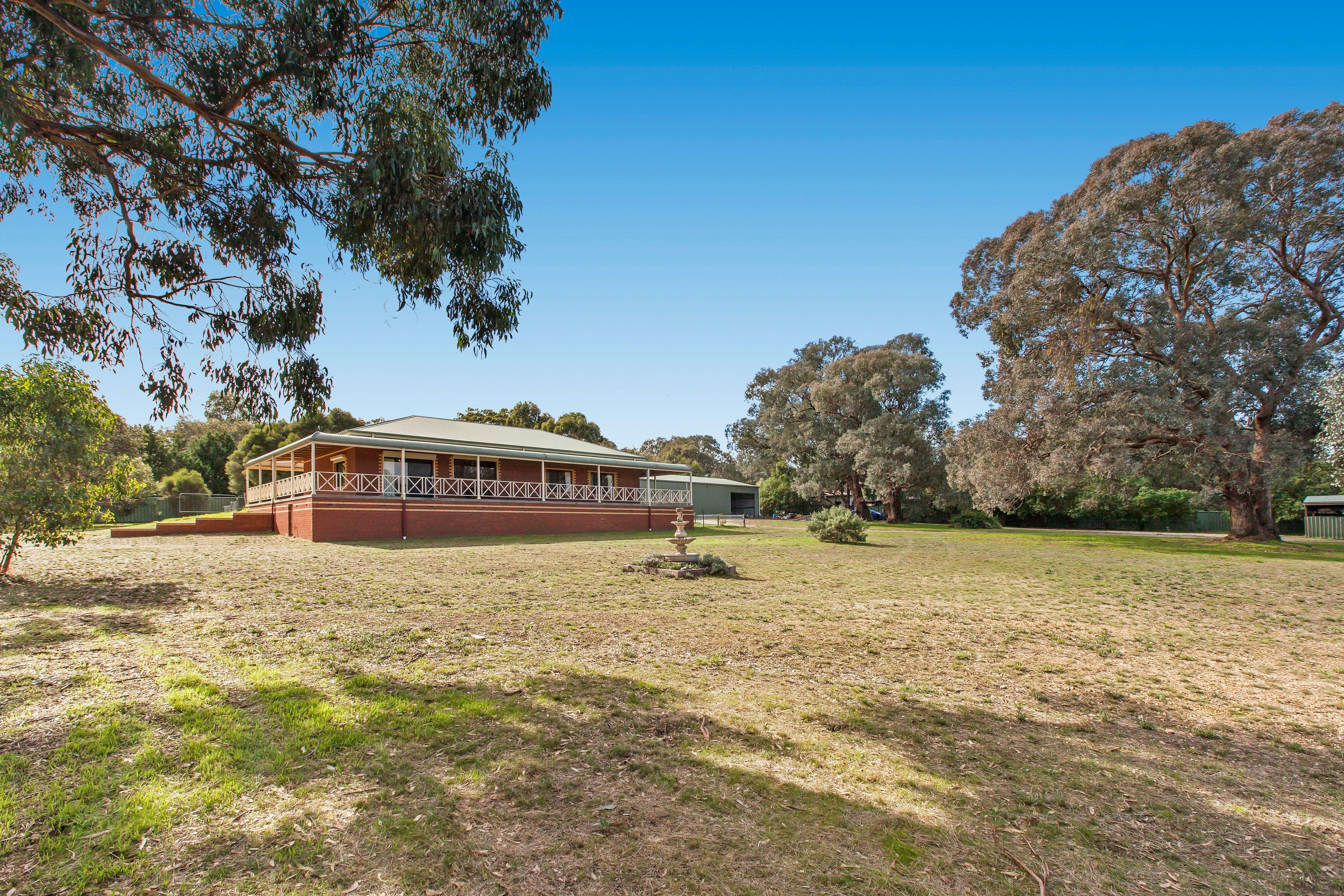 3 Dempsey Road, Seymour VIC 3660, Seymour - Thumbnail 2