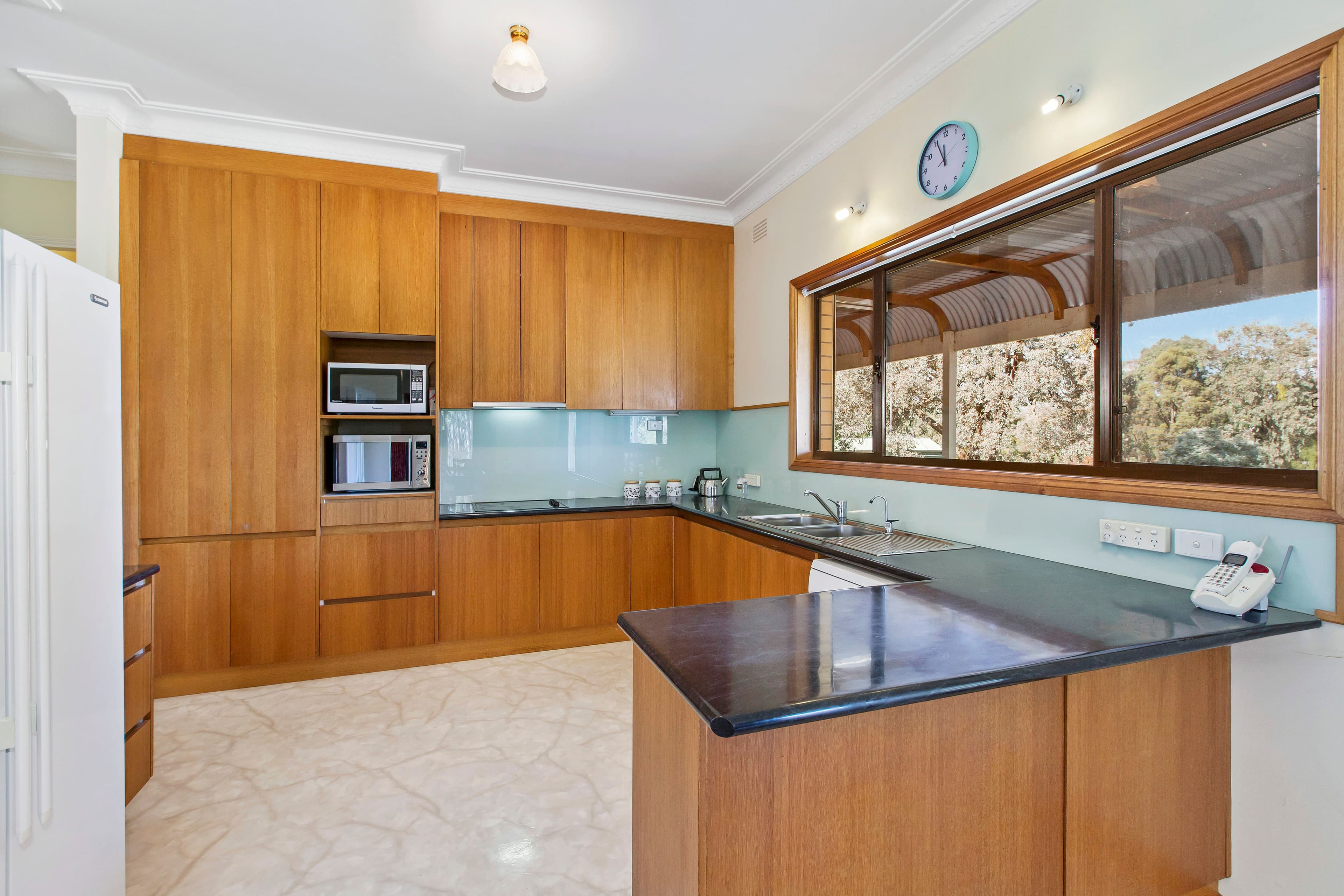 3 Dempsey Road, Seymour VIC 3660, Seymour - Thumbnail 4