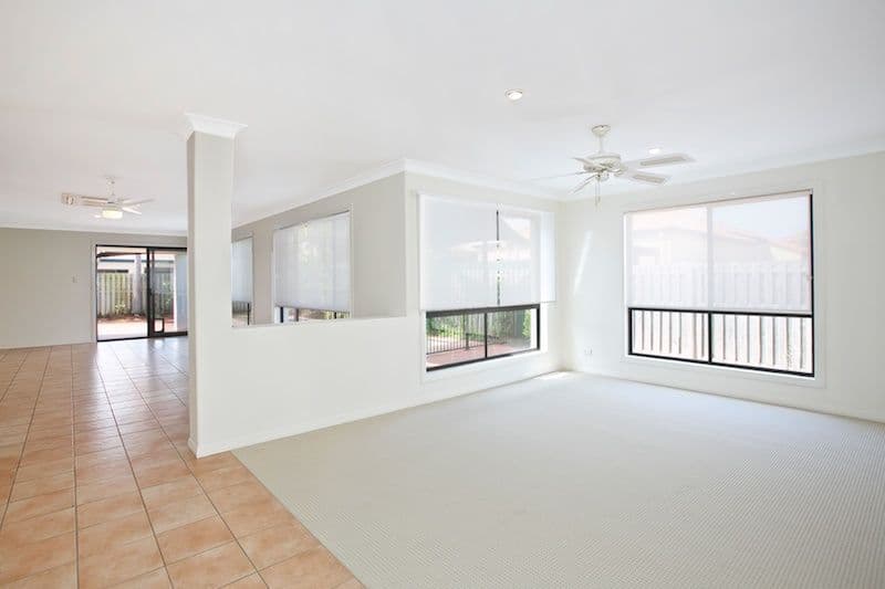 10 Ken Crescent, HELENSVALE QLD 4212, Helensvale - Thumbnail 3
