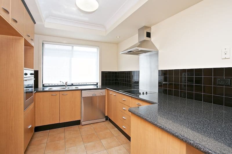10 Ken Crescent, HELENSVALE QLD 4212, Helensvale - Thumbnail 7