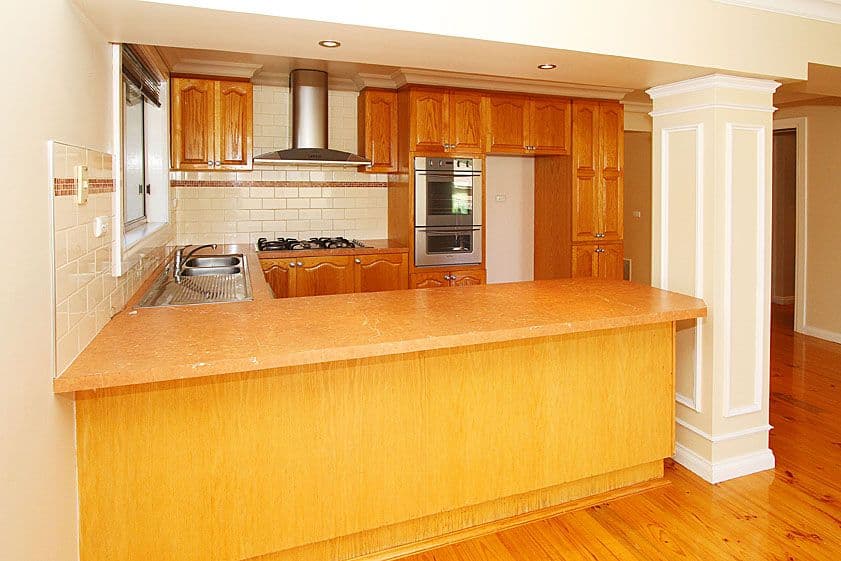 23 Pickworth Drive, MILL PARK VIC 3082, Mill Park - Thumbnail 4