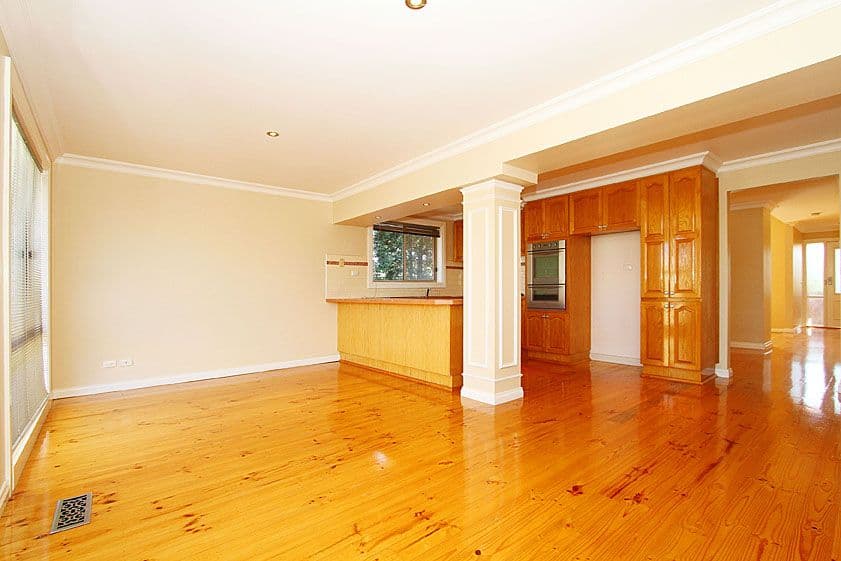 23 Pickworth Drive, MILL PARK VIC 3082, Mill Park - Thumbnail 5