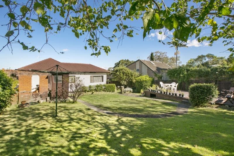 5 Churchill Crescent, Allambie Heights - Thumbnail 4