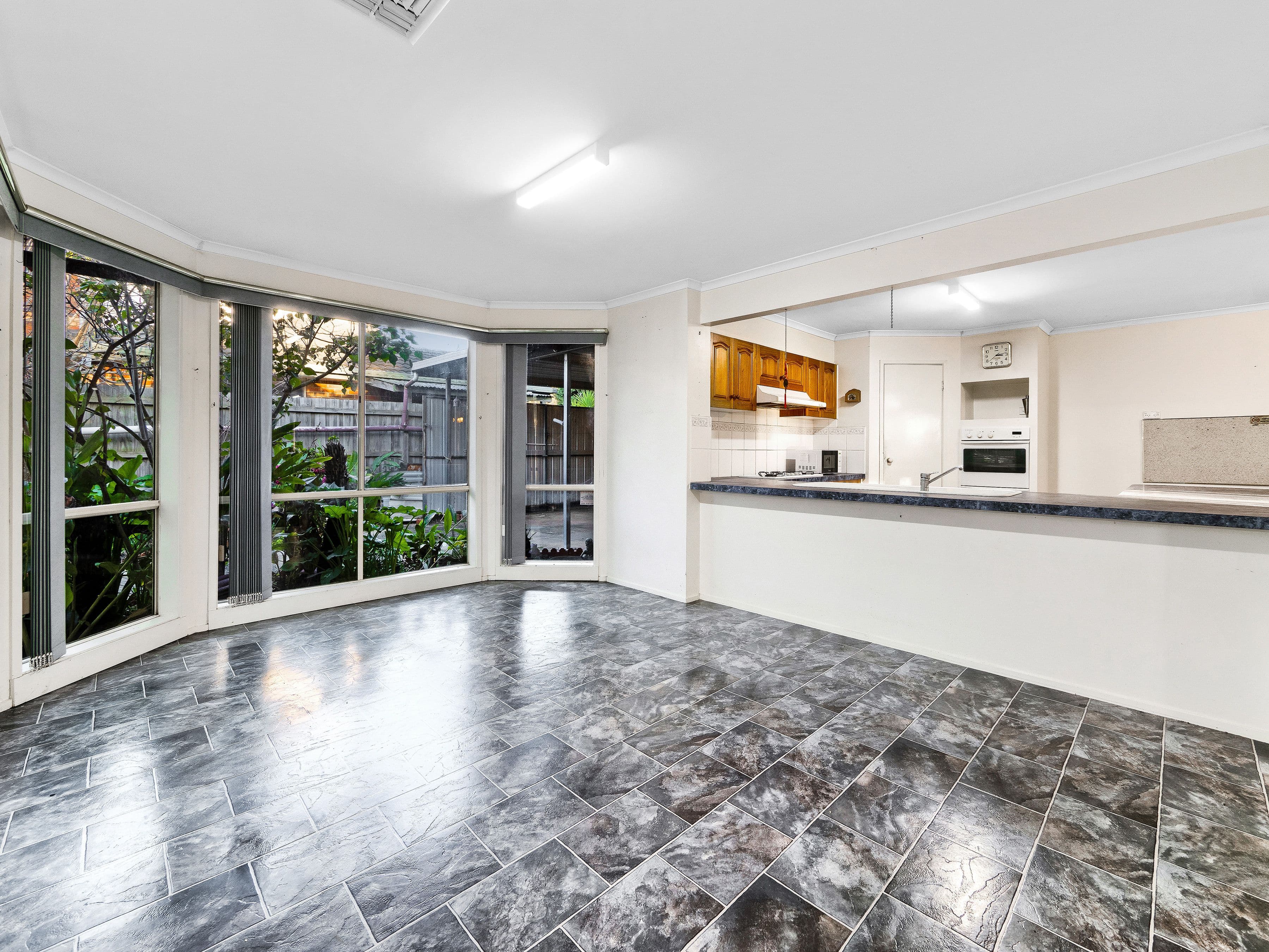 10 Bolwarra Court, Cranbourne West VIC 3977, Cranbourne West - Thumbnail 8