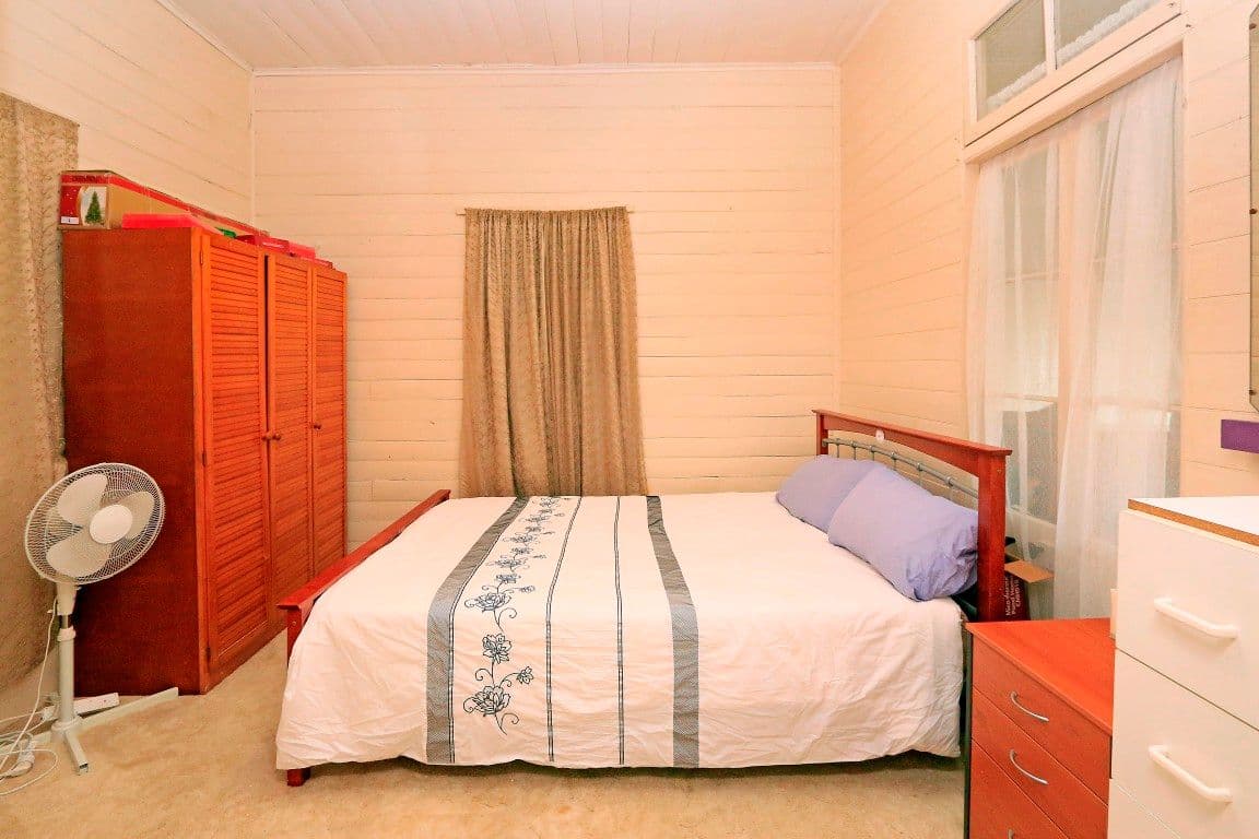 34 Caroline Street, Allenstown QLD 4700, Allenstown - Thumbnail 6
