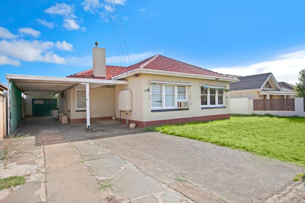 32 Reedie Street, Henley Beach SA 5022, Henley Beach - Image 1