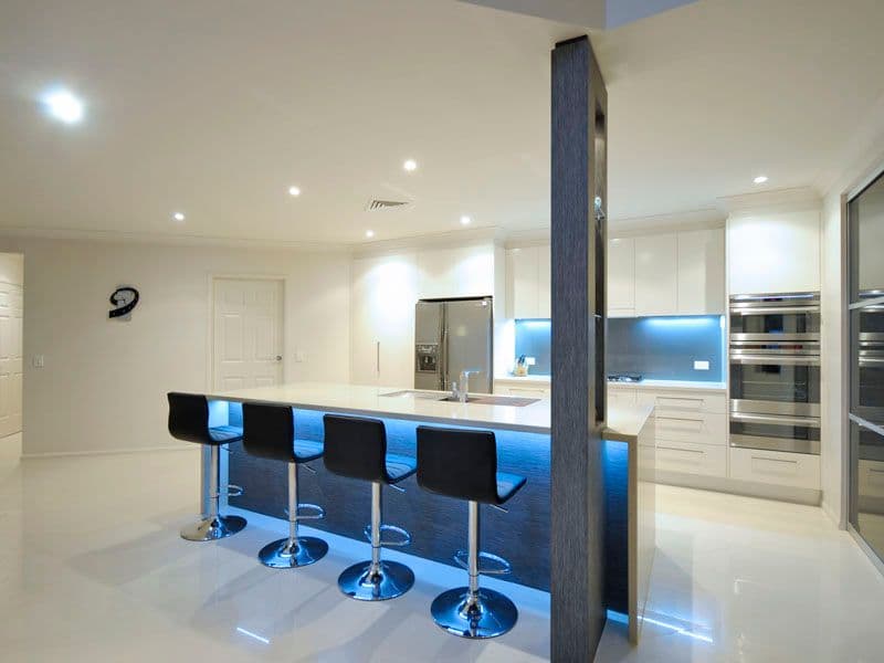 151 Pebble Beach Drive, RUNAWAY BAY QLD 4216, Runaway Bay - Thumbnail 6