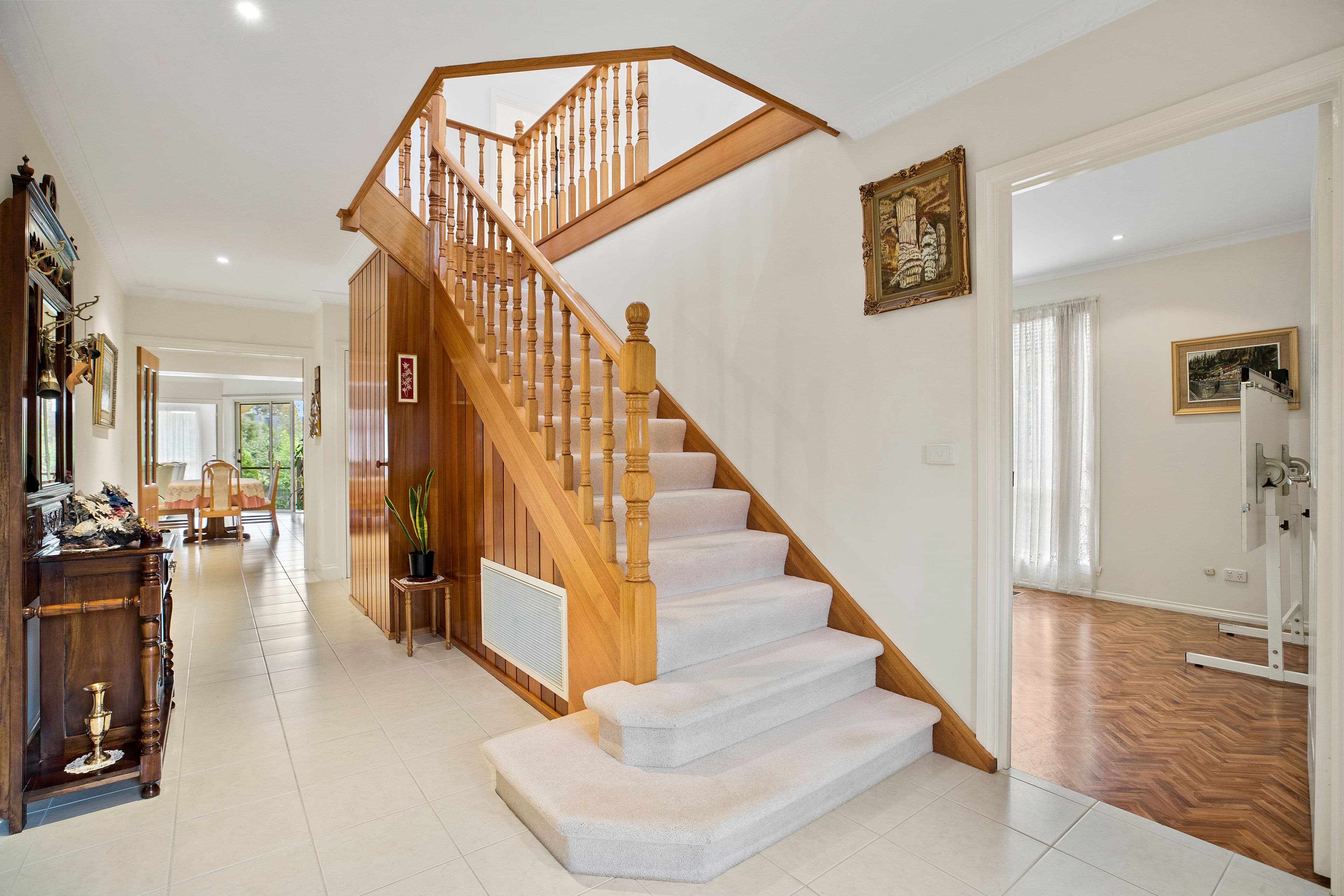 23 Jessica Close, Wantirna South VIC 3152, Wantirna South - Thumbnail 3