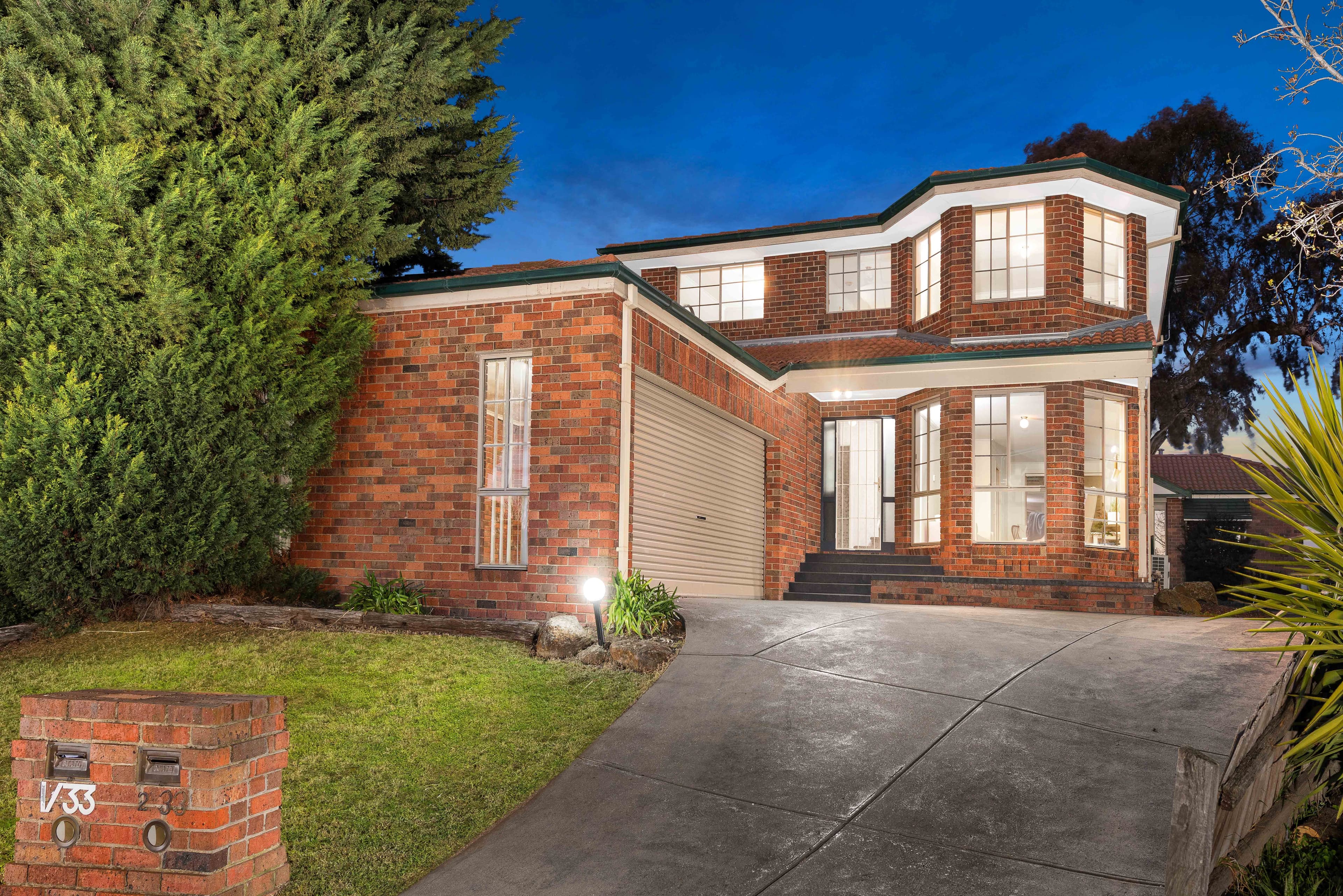 33 Allwyn Crescent, Mill Park VIC 3082, Mill Park - Image 1