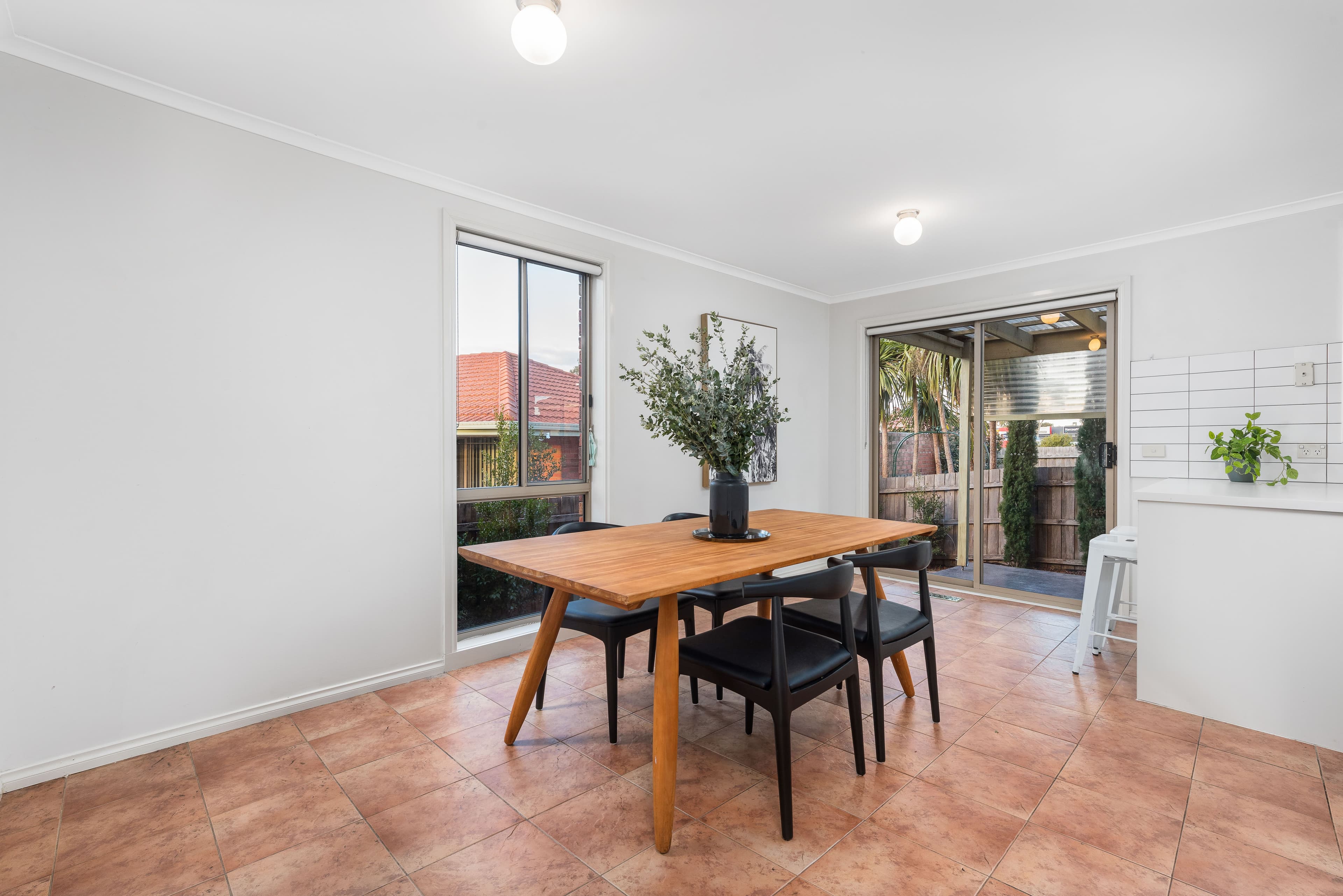 33 Allwyn Crescent, Mill Park VIC 3082, Mill Park - Thumbnail 4