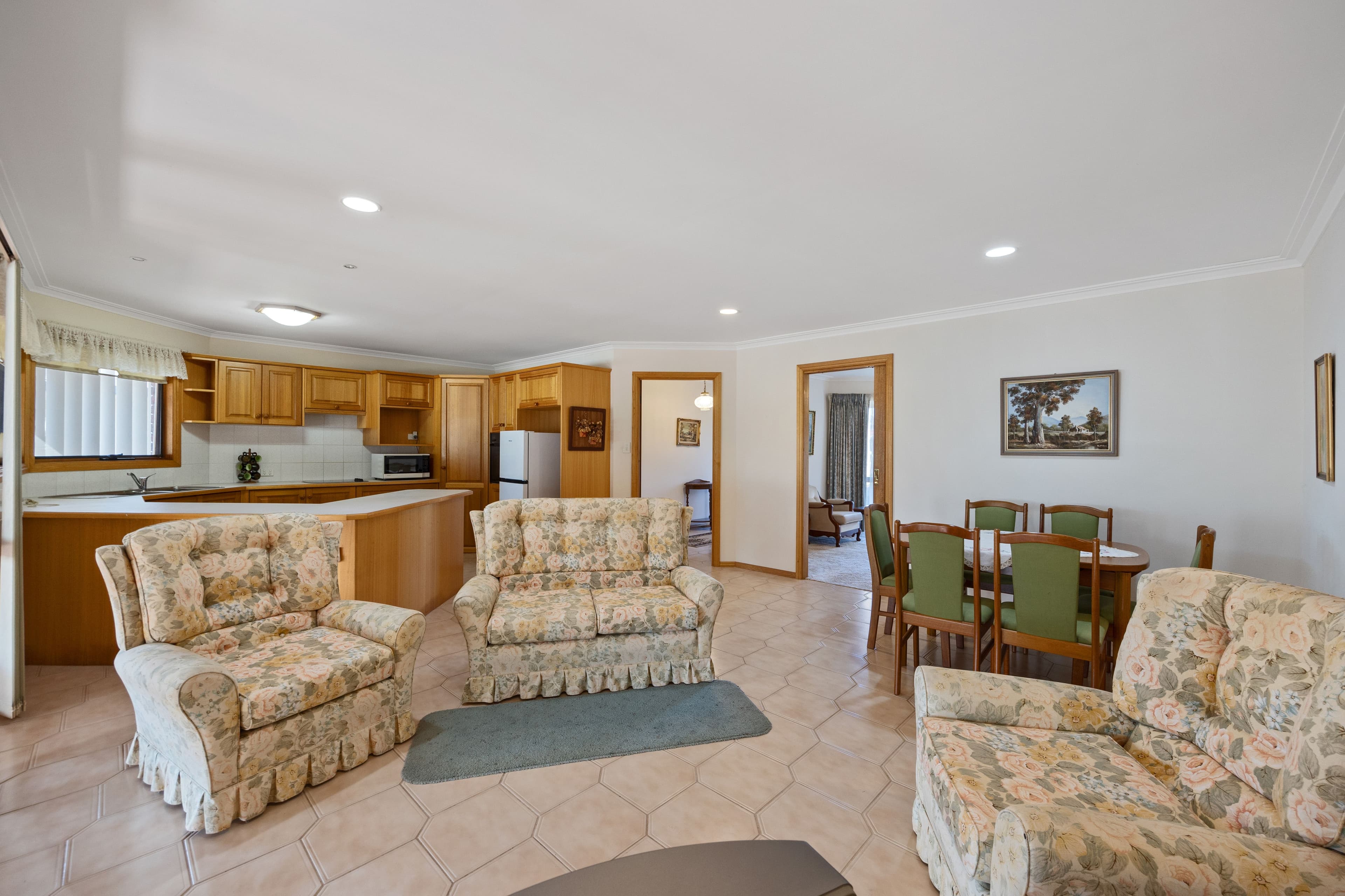 13 Leicester Square, Inverloch VIC 3996, Inverloch - Thumbnail 2