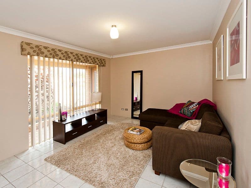 57 Coronata Drive, WARNBRO WA 6169, Warnbro - Thumbnail 3