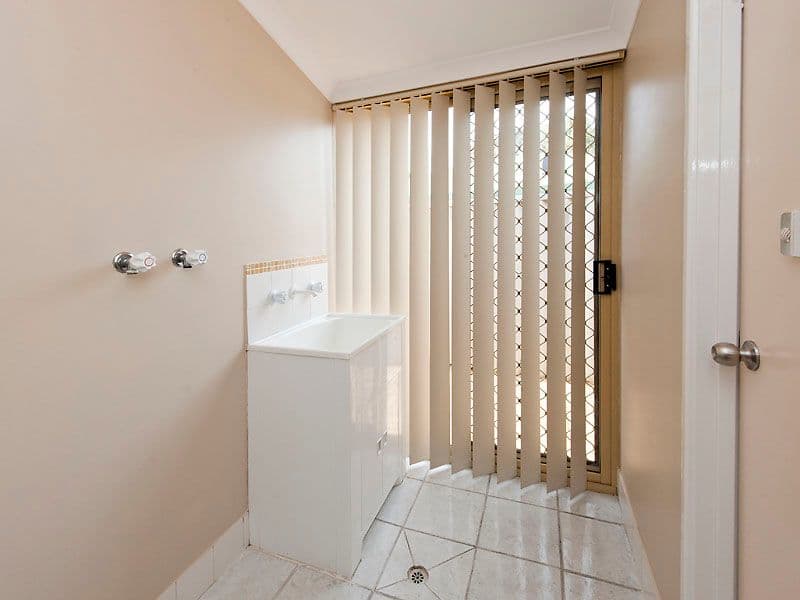57 Coronata Drive, WARNBRO WA 6169, Warnbro - Thumbnail 7