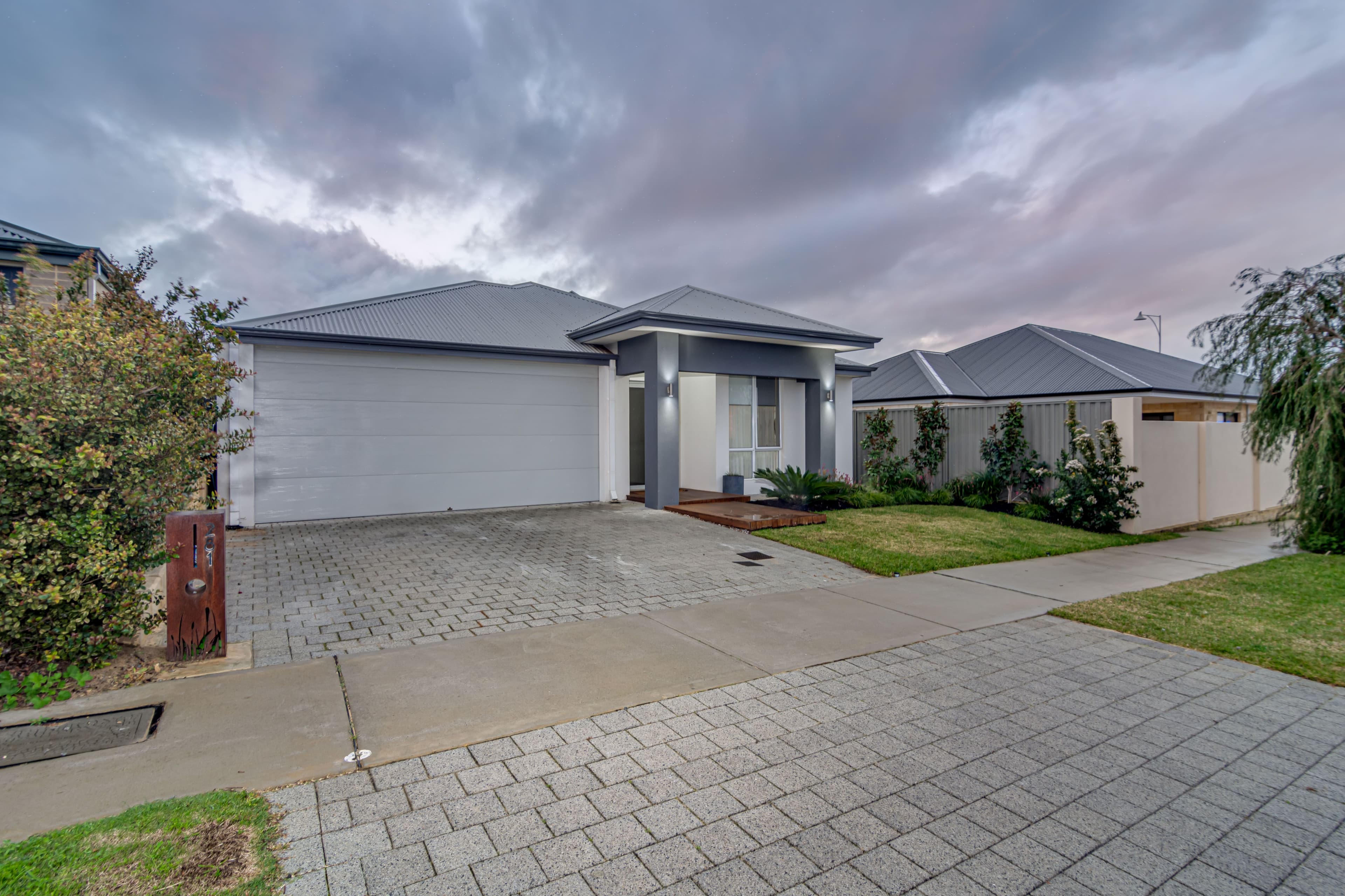 281 Landbeach Boulevard, Alkimos WA 6038, Alkimos - Thumbnail 2