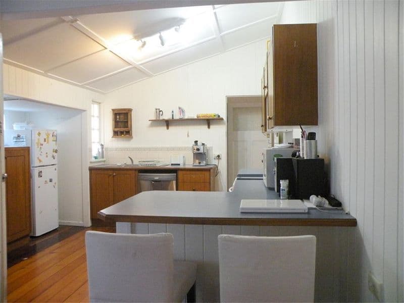 56 Larnach Street, ALLENSTOWN QLD 4700, Allenstown - Thumbnail 4