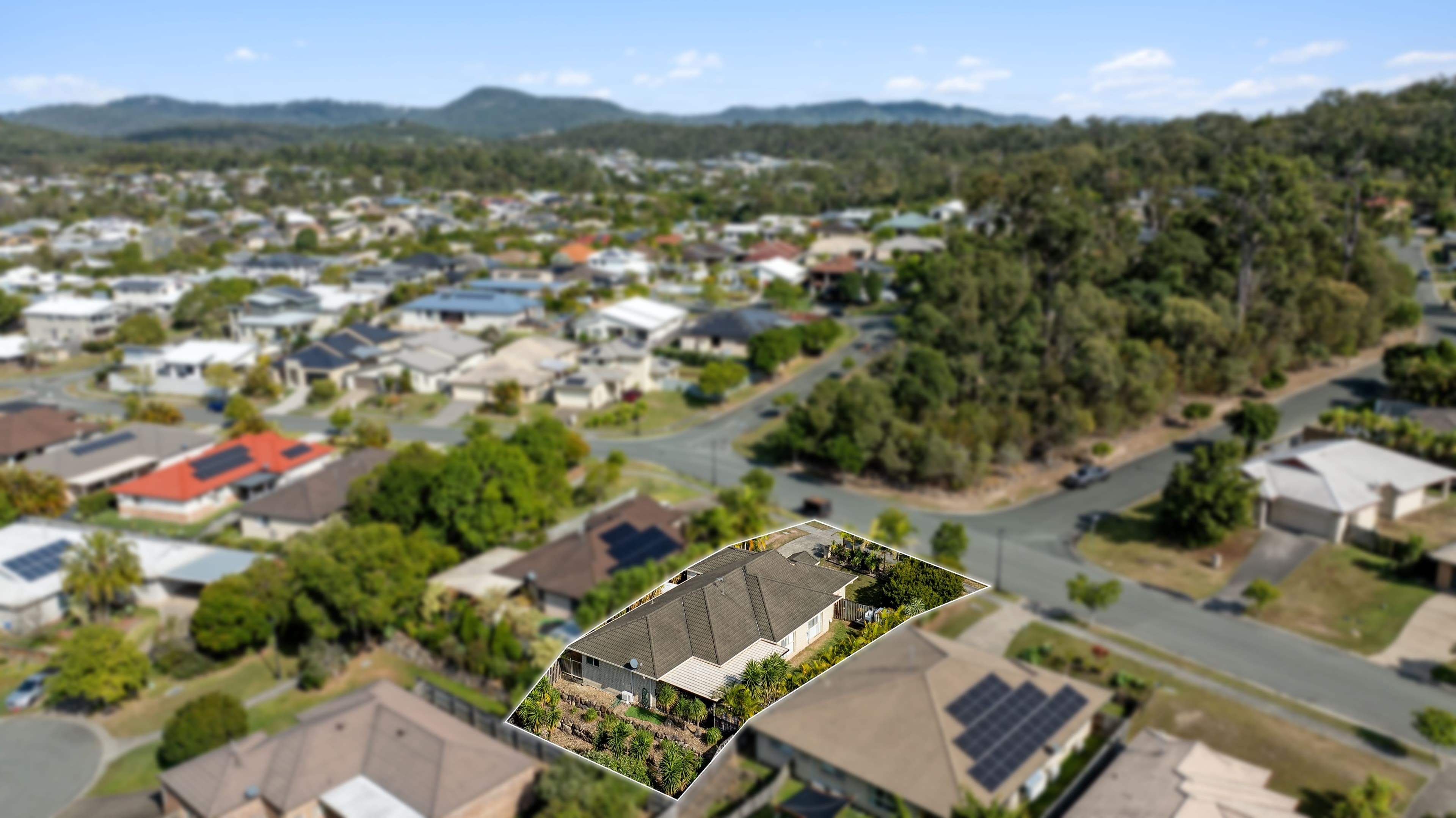 3 Coomera Heights Drive, Pimpama QLD 4209, Pimpama - Thumbnail 2