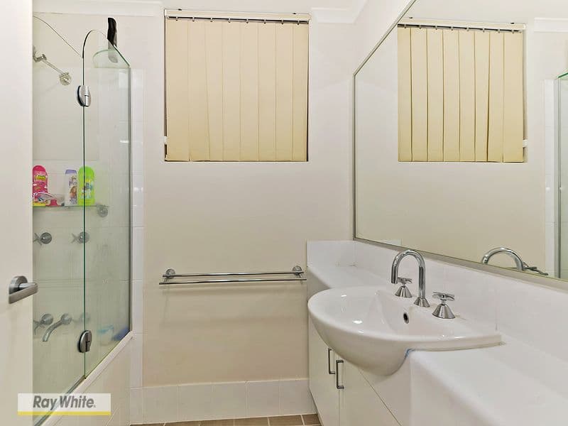 1 McNaughton Street, REDCLIFFE QLD 4020, Redcliffe - Thumbnail 7