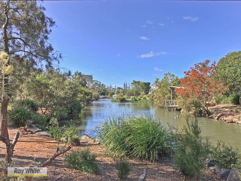 1 McNaughton Street, REDCLIFFE QLD 4020, Redcliffe - Thumbnail 8
