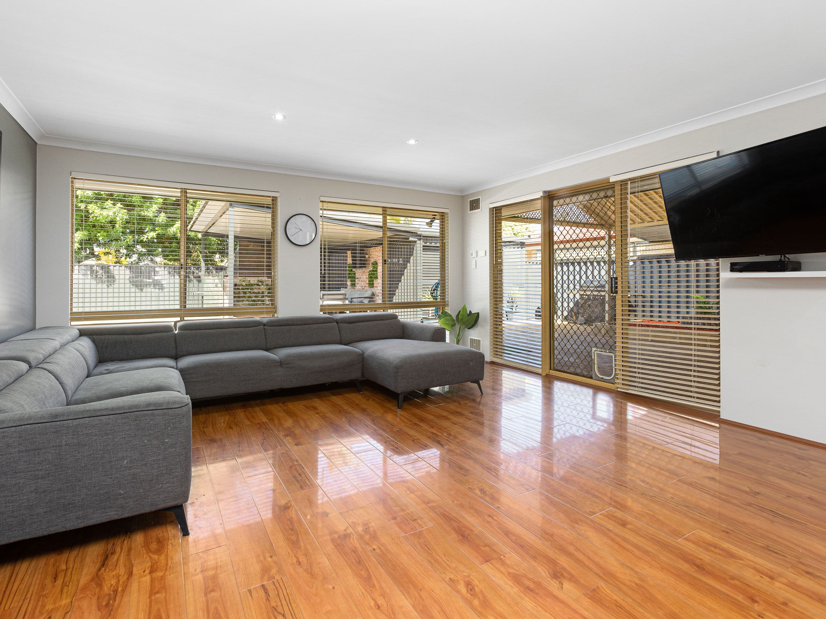 29 Murdoch Road, Thornlie WA 6108, Thornlie - Thumbnail 4