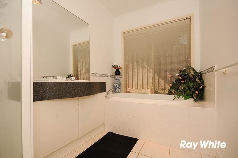 9 Lawncliffe Court, Rowville VIC 3178, Rowville - Thumbnail 6
