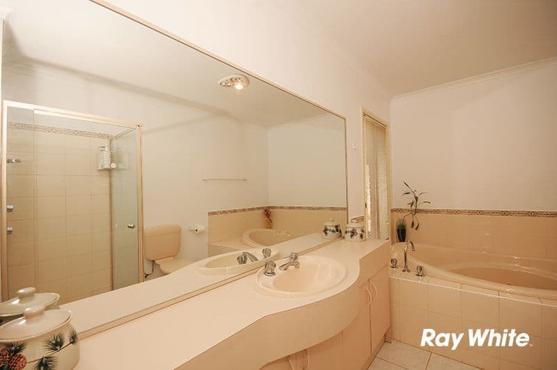 9 Lawncliffe Court, Rowville VIC 3178, Rowville - Thumbnail 7