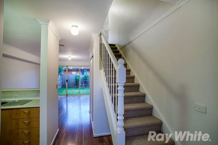 9 Stuart Street, Noble Park VIC 3174, Noble Park - Thumbnail 4