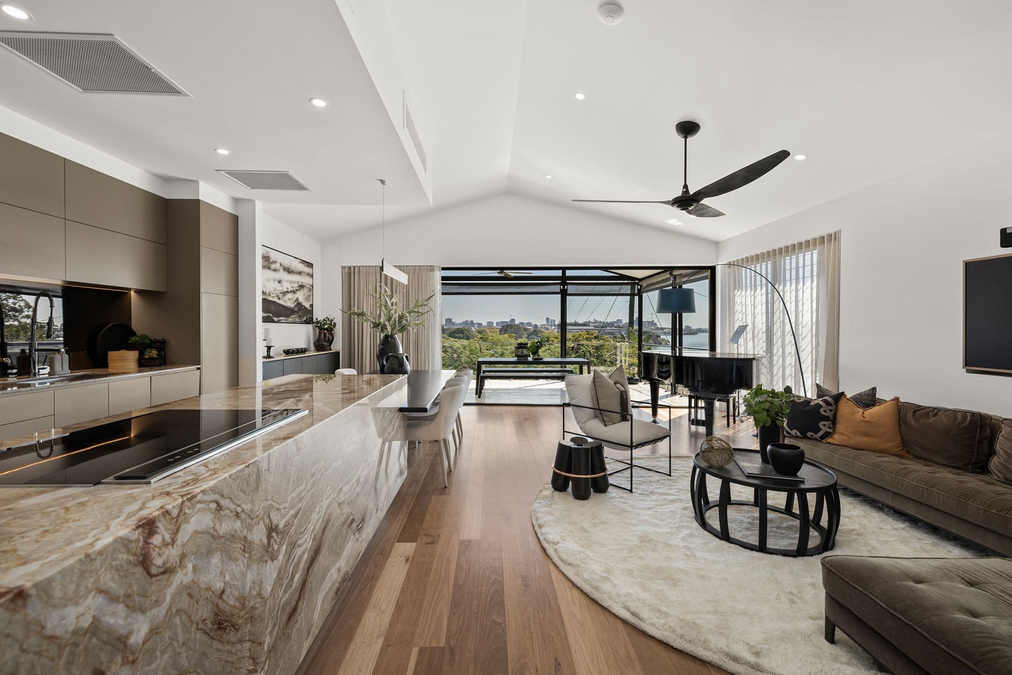 2A Wendell Street, Norman Park QLD 4170, Norman Park - Thumbnail 3