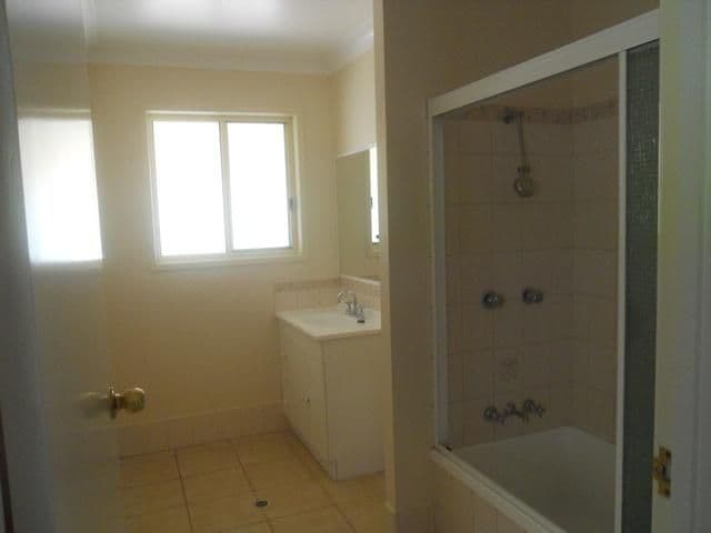 5 Hume, PITTSWORTH QLD 4356, Pittsworth - Thumbnail 4