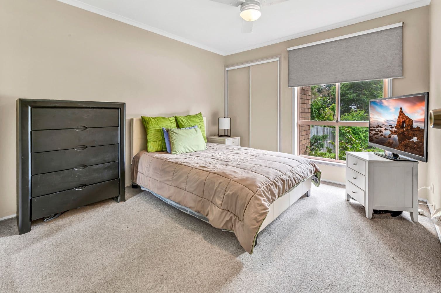 4 Birch Court, Oxenford QLD 4210, Oxenford - Thumbnail 6