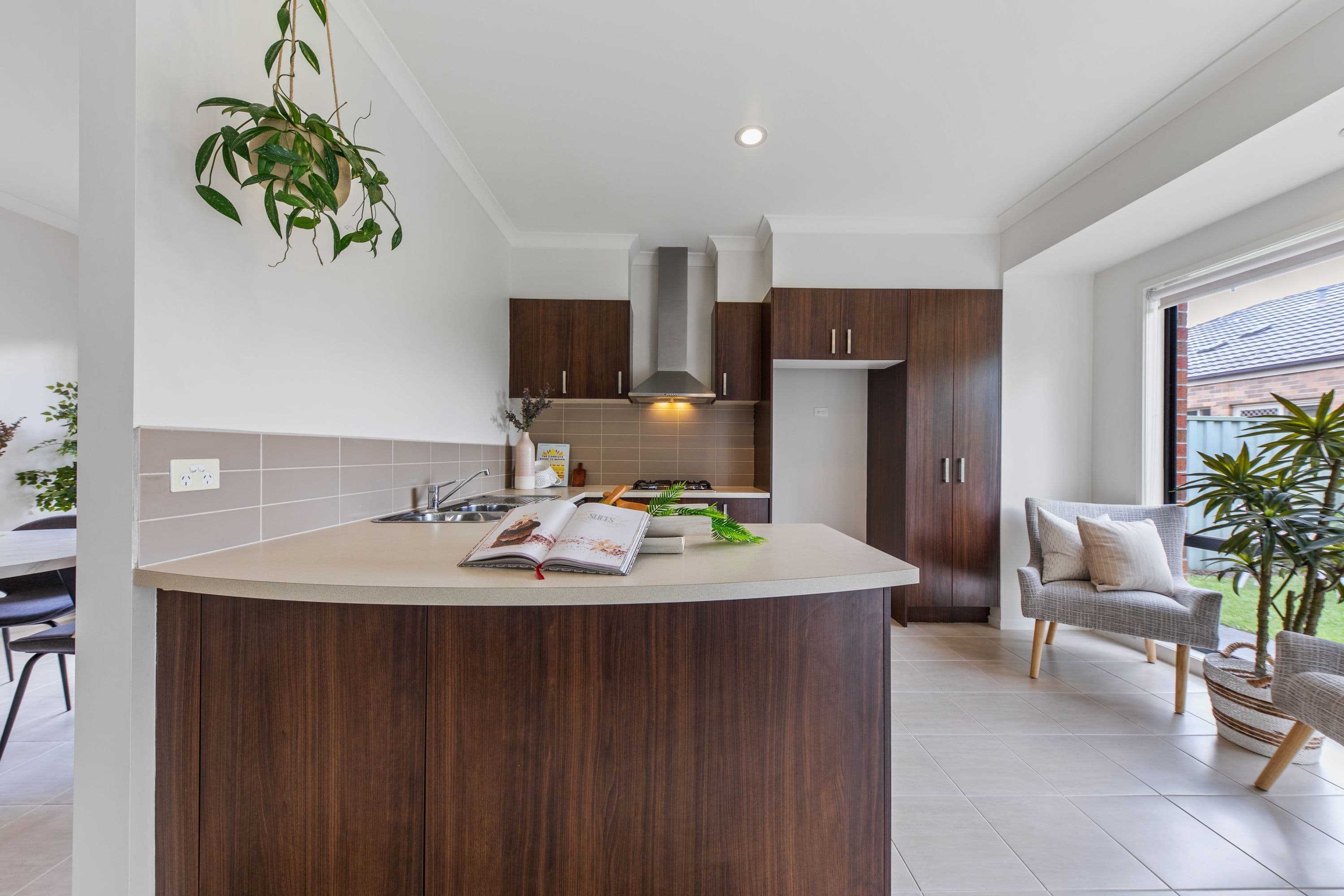 63 Park Orchard Drive, Pakenham VIC 3810, Pakenham - Thumbnail 2