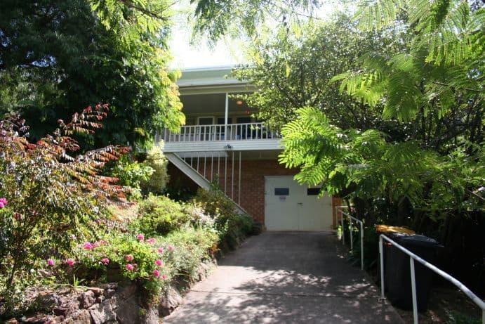 6 Balfour Road, AUSTINMER NSW 2515, Austinmer - Thumbnail 2