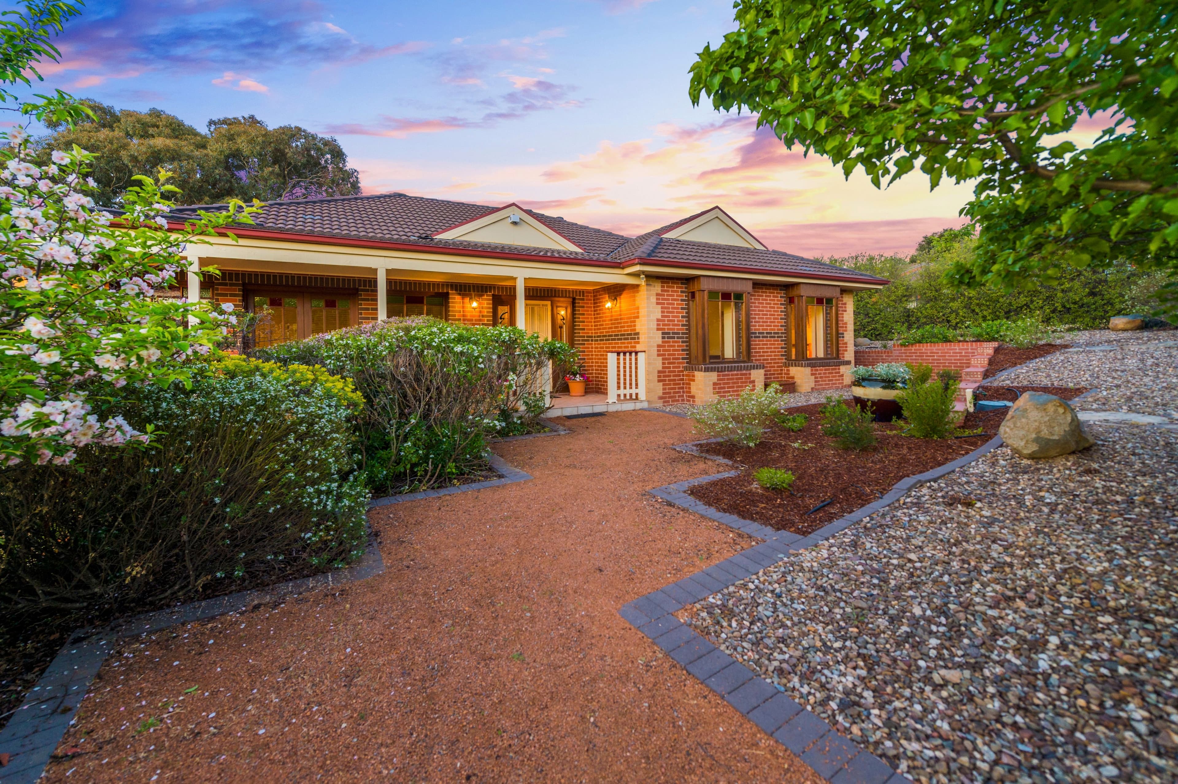 49 Jacaranda Drive, Jerrabomberra - Thumbnail 2