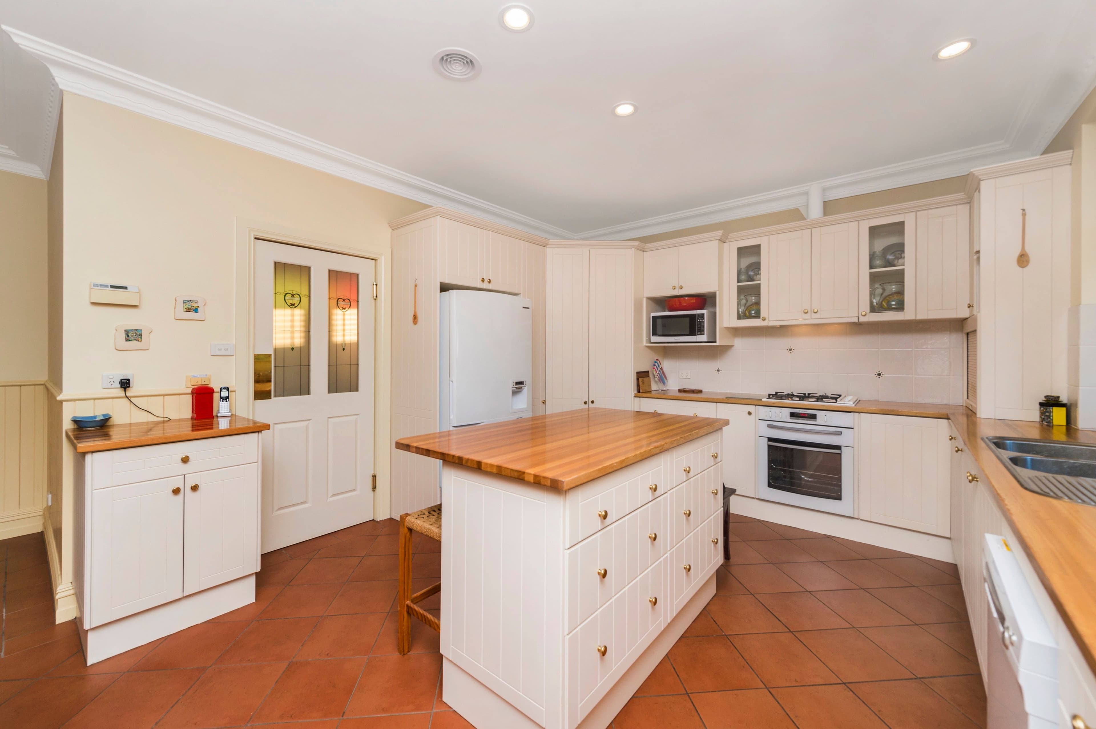 49 Jacaranda Drive, Jerrabomberra - Thumbnail 5