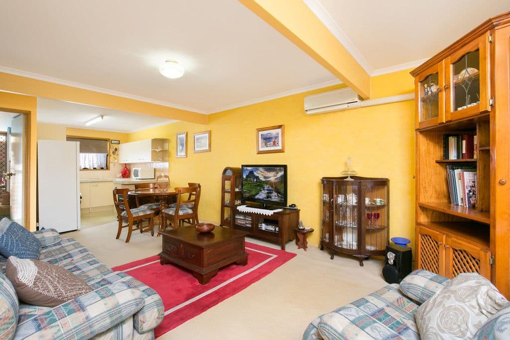 16 Thornhill Street, Springwood QLD 4127, Springwood - Thumbnail 5